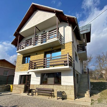Casa Polen Comarnic Villa Exteriör bild